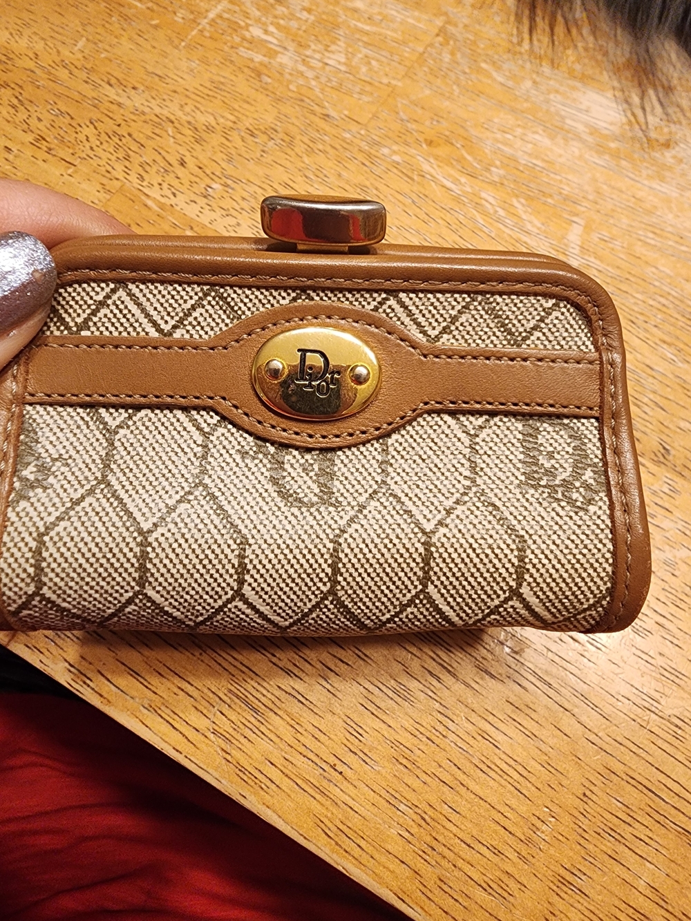 vintage Christian Dior honeycomb kiss-lock coin purse